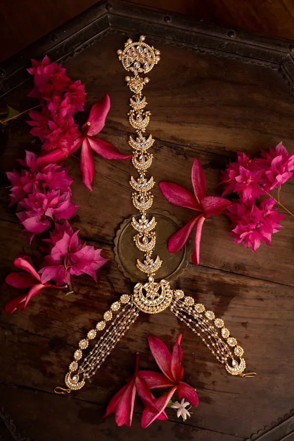 Gold & White Kundan & Pearls Choti Phool