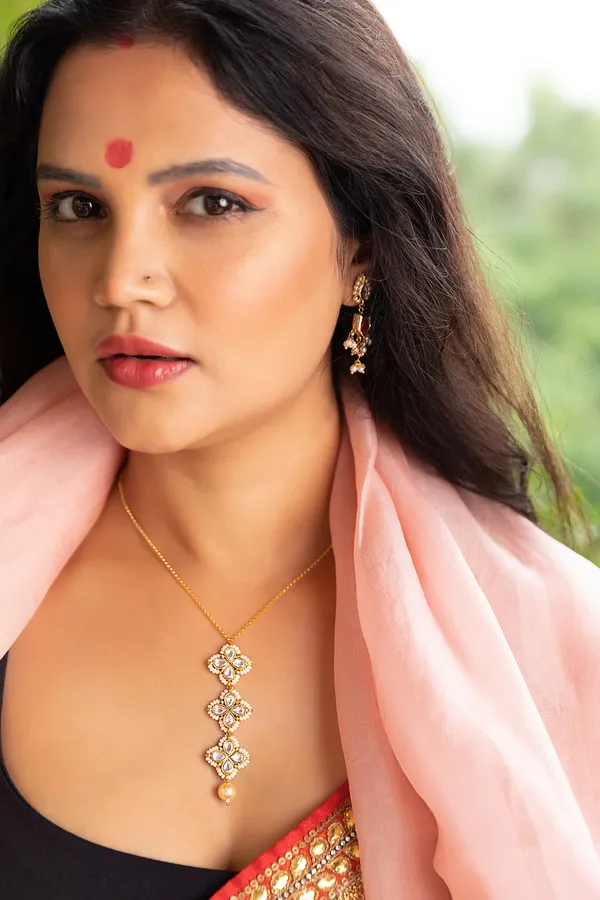 White Kundan Pearl Drop Pendent