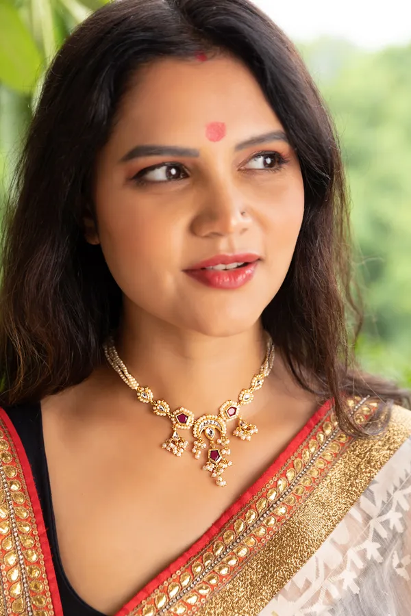 Kundan Red Hexa Drop Pearls Necklace