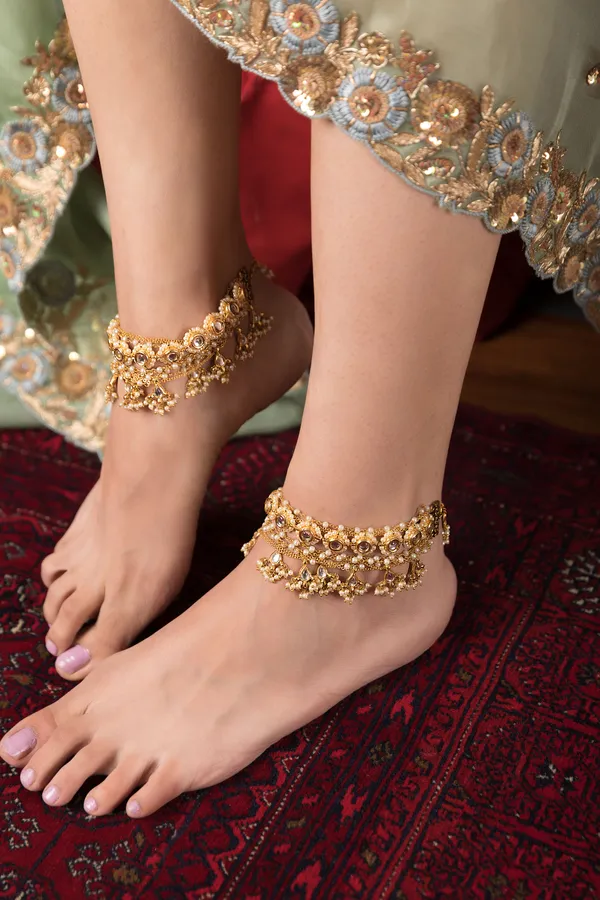 White Kundan Pearls Drops Anklet