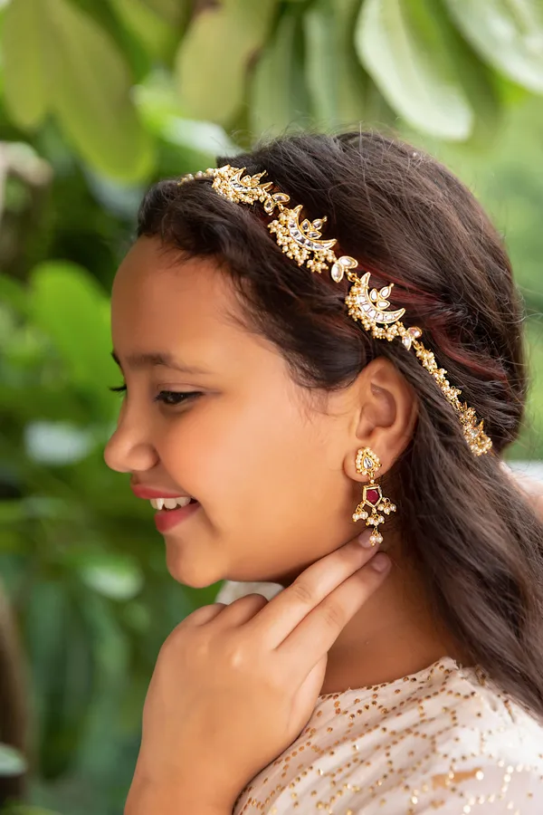 White Kundan Chand Pearls Headband