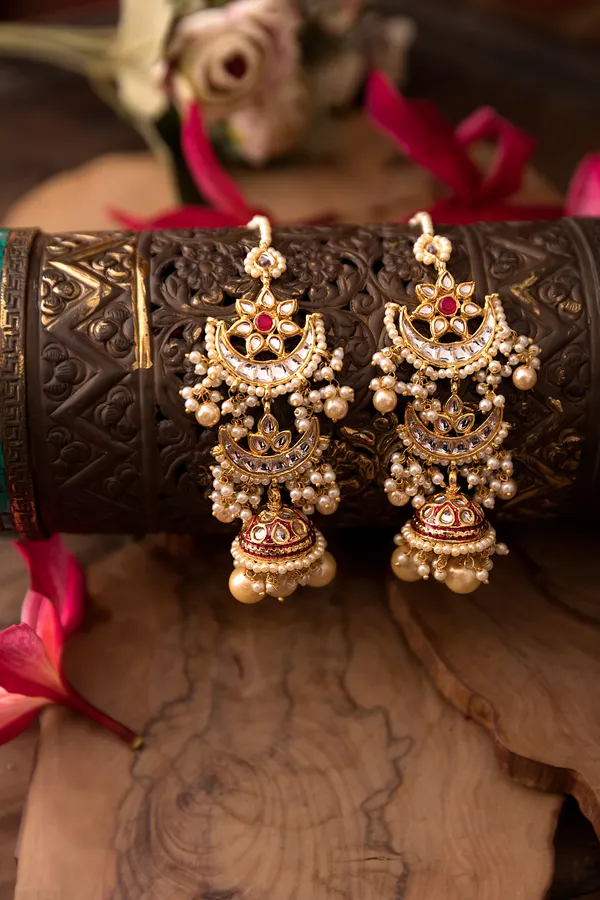 Red Center Chand Kundan Meenakari Jhumki Earrings