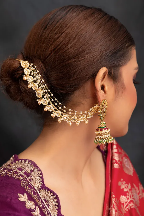 Gold & White Pearls Kundan Kaan Saharas