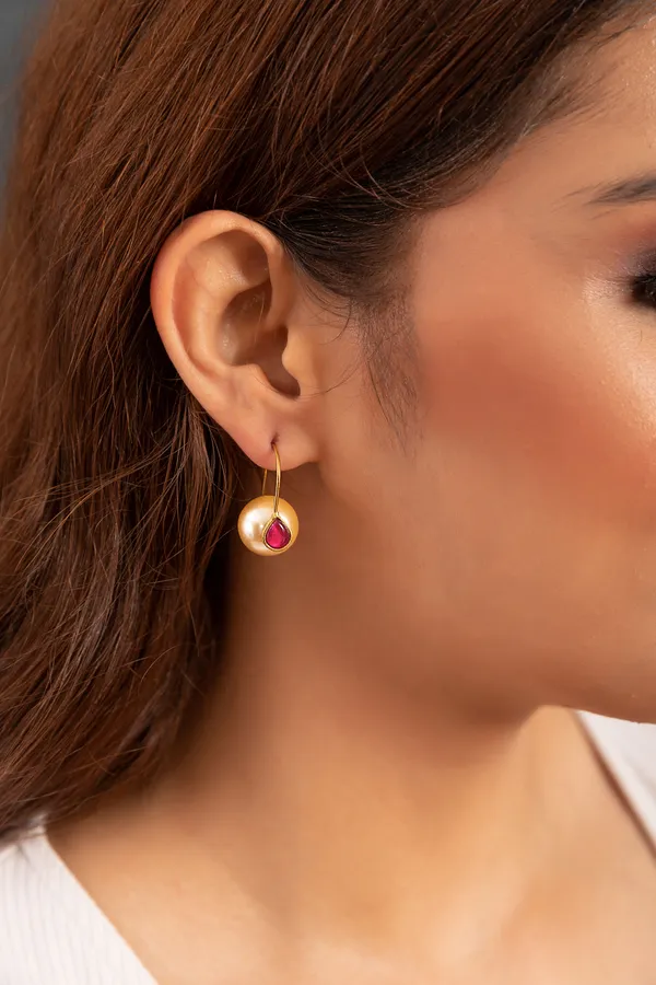 Red Drop White Kundan Pearl Earrings