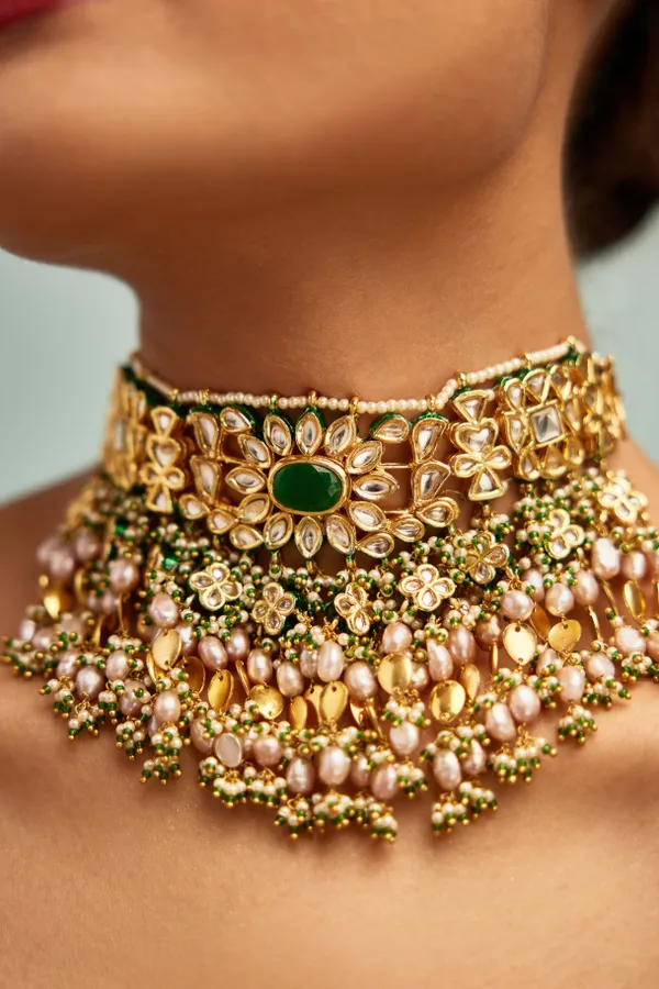 Statement Kundan Gold & White Pipalpatti Necklace