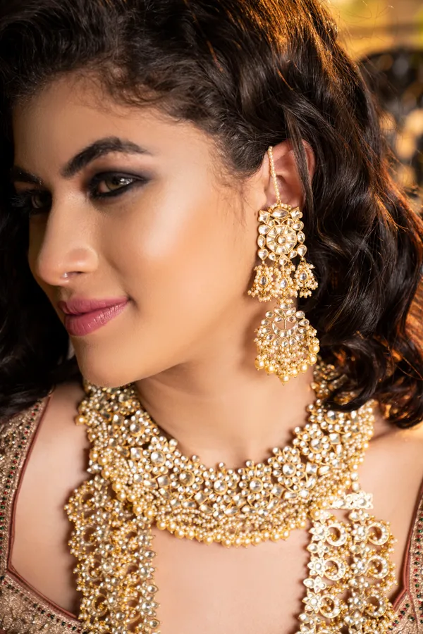 Gold & White Teen Biya Chandbali Earrings