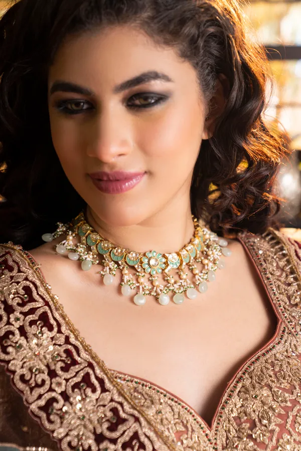 Mint Green Kundan Flower Chand Necklace