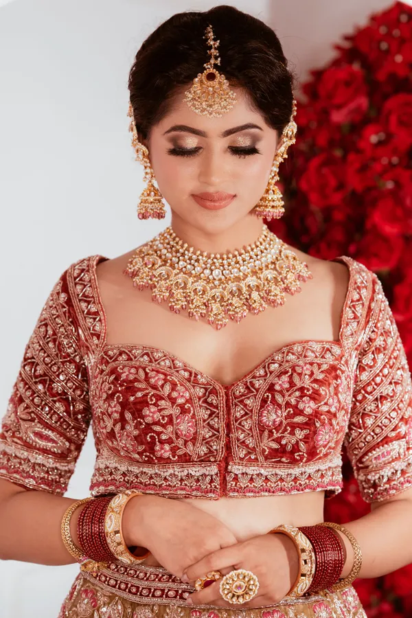 Statement Gold & White Chand Tourmaline Drops Necklace