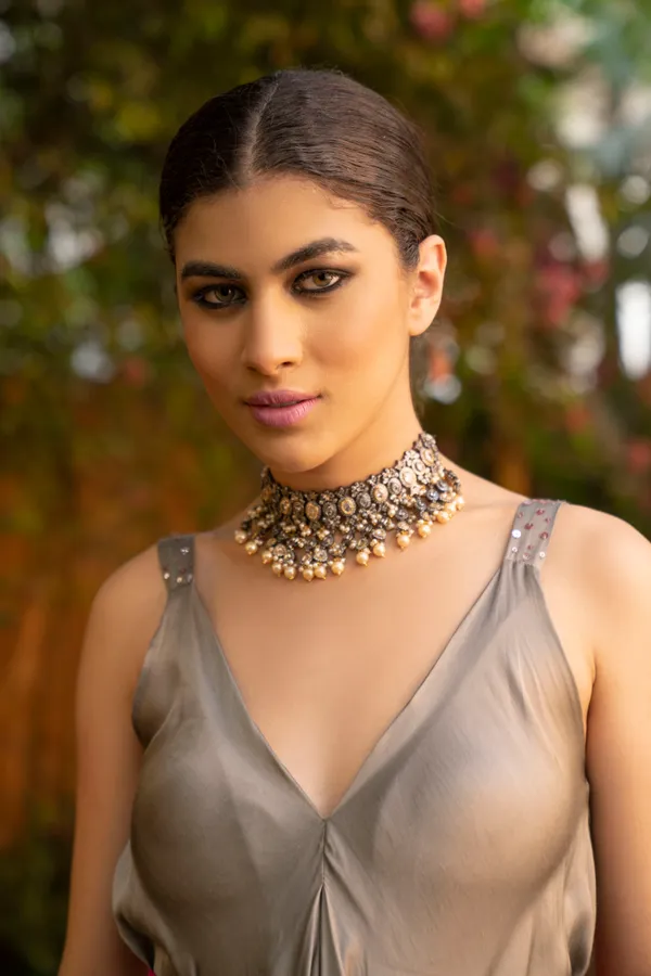 Dual Tone Zirconia Necklace With Pearls Set