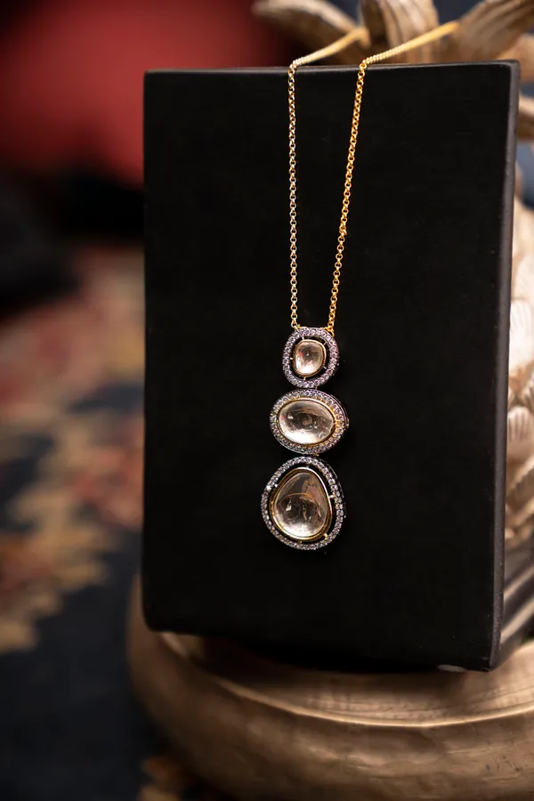 Three Zircon Pendant Necklace