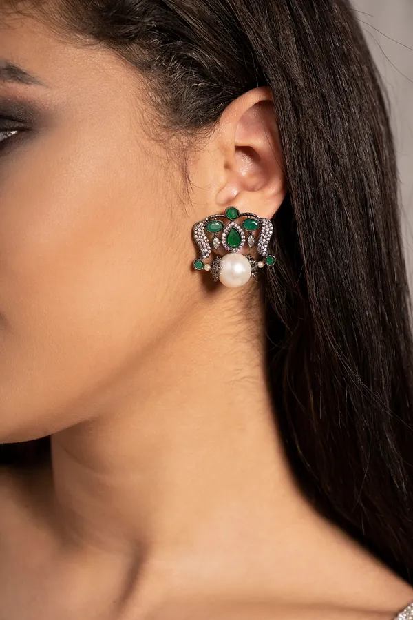 Green Zircon Earrings with Pearl