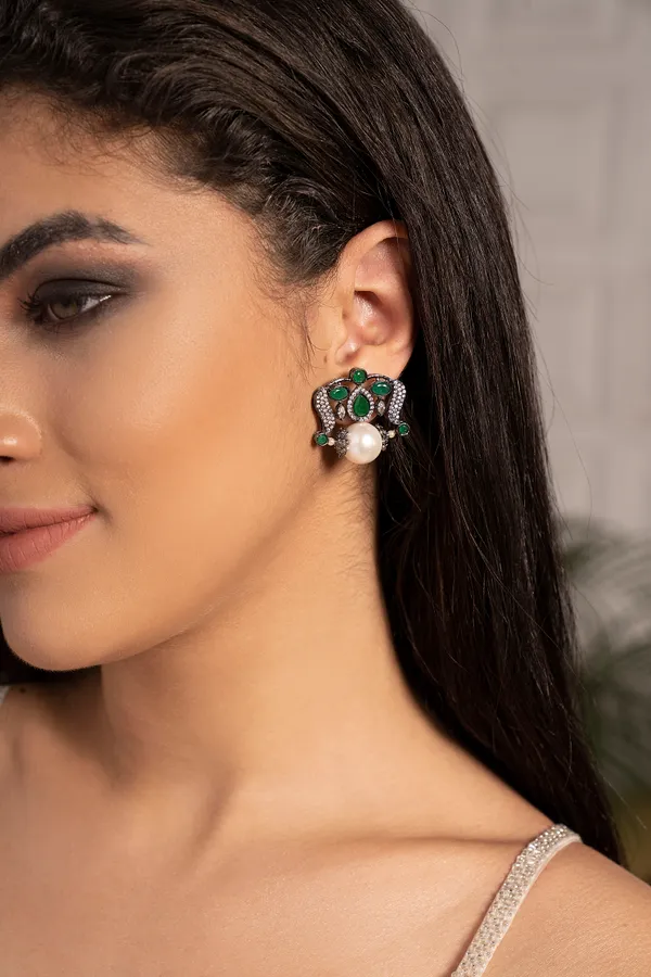Green Zircon Earrings with Pearl