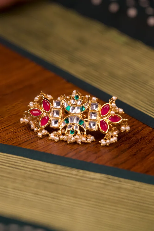 Red & Green Kundan Ring With Pearls