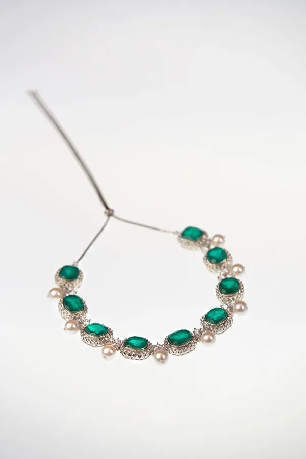 Green Doublet Stone & Pearls Necklace