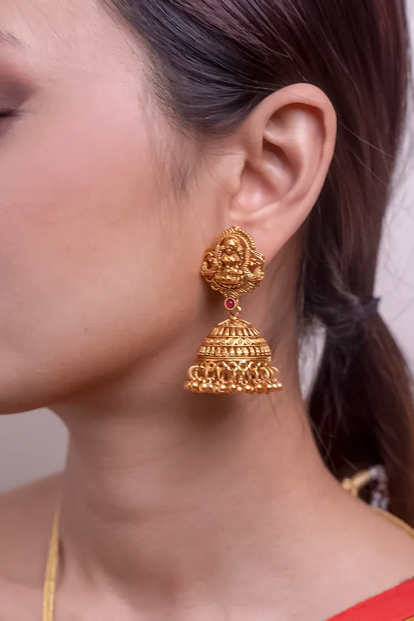 Red Kundan Regal Gold Jhumki