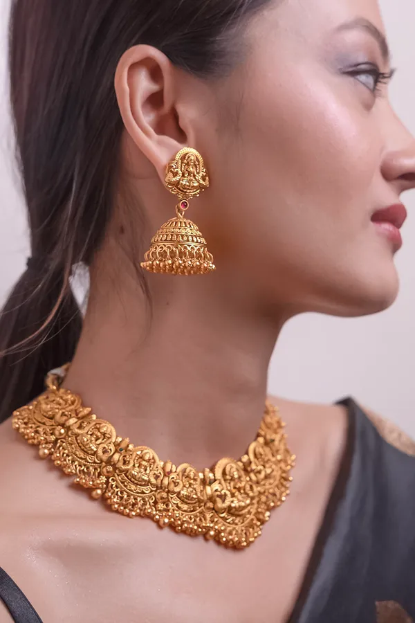 Red Kundan Regal Gold Jhumki