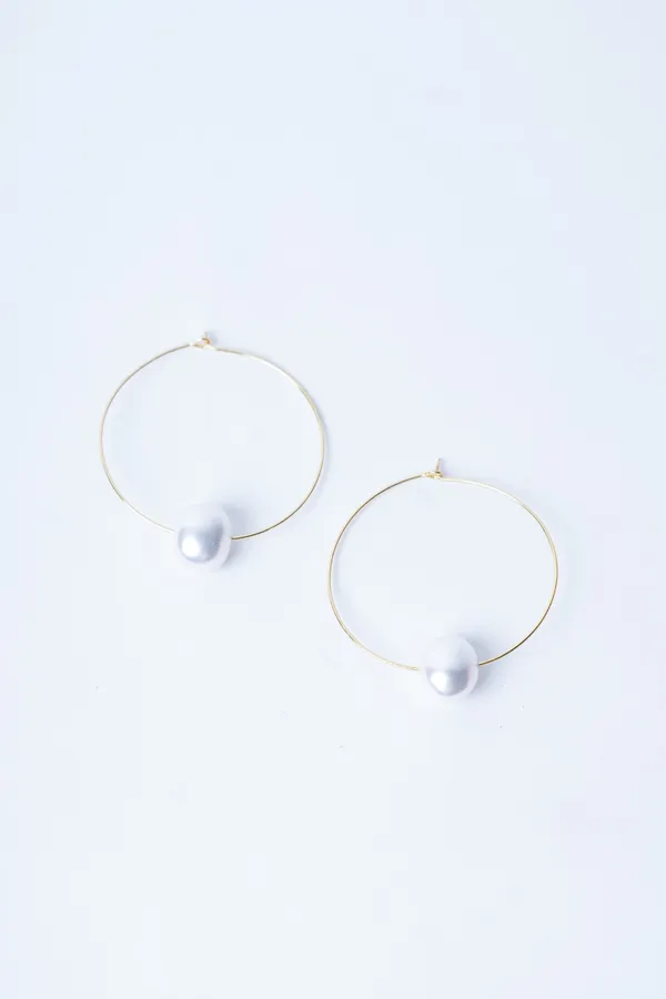 Gold Ring White Pearl Dangler Baali