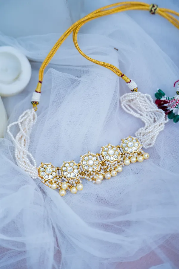 Golden Flower & Pearls Kundan Choker Necklace
