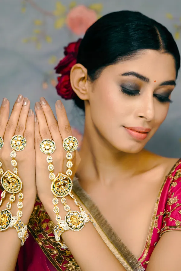 Gold & Green Meenakari Kundan Dual Finger Haathphool