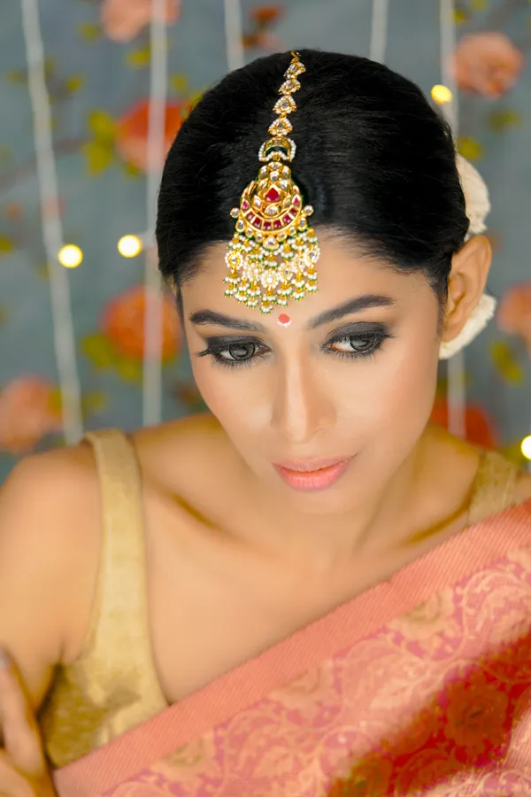 Red Kundan Golden Chand White & Green Pearls Maang Tikka