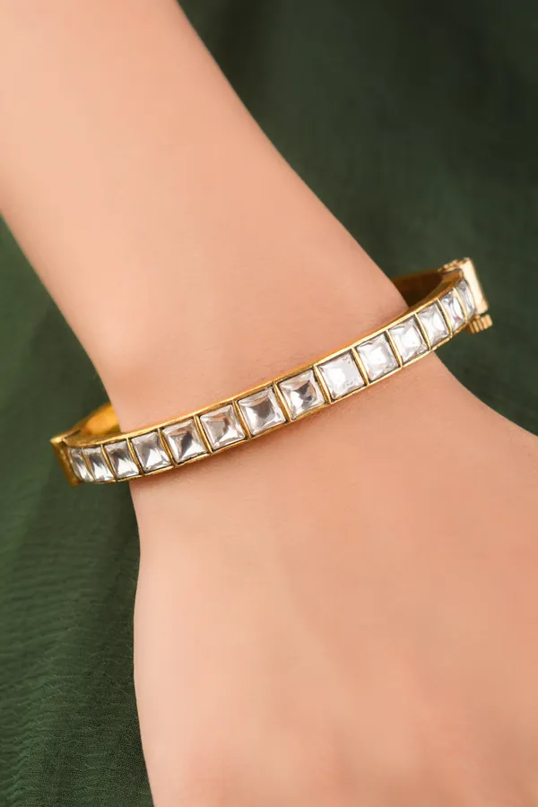 Gold Tone Kundan Bangle