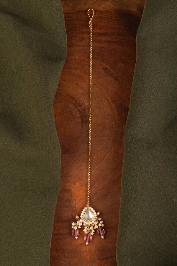 Tourmaline Stone Kundan Maang Tikka