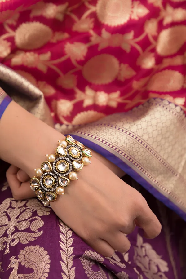 White Pearls with Zirconia & Kundan Bracelet