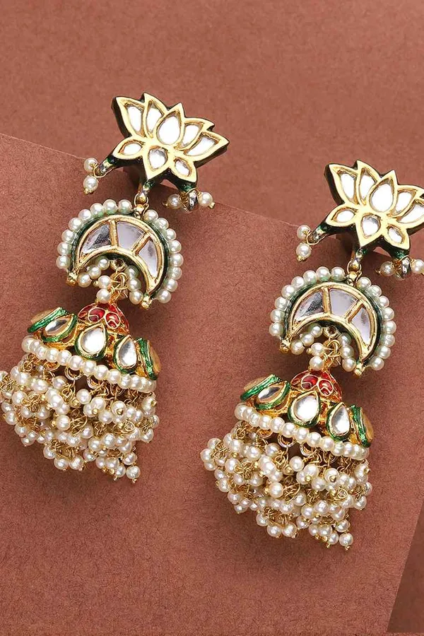 Kamal Kundan Pearls Jhumkis