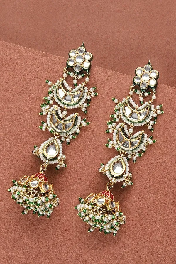 Kundan Chand & Pearl Jhumki Earrings