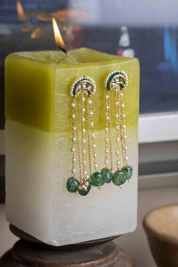 Emeralds Lunar Kundan Pearl Earrings