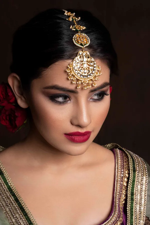 Layered Floral Chand Kundan Pearl Maang Tikka