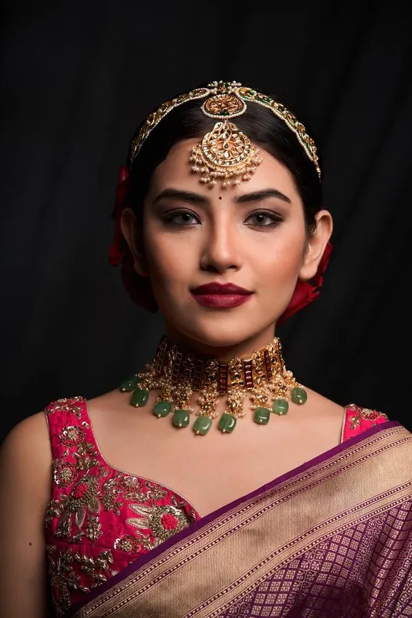 Pearl & Kundan MathaPatti