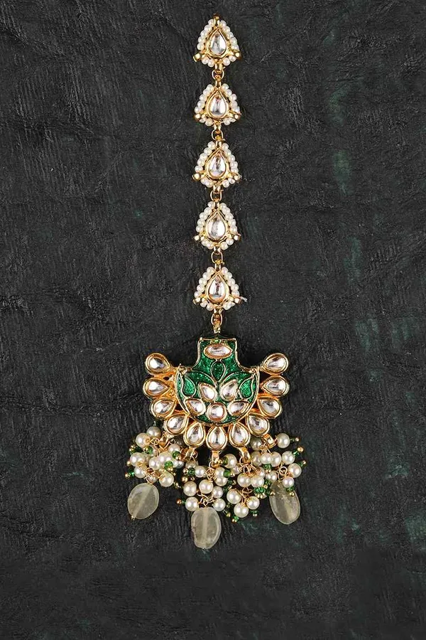 Green Meenakari & Pearls Kundan Maang Tikka