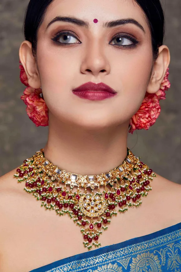 Kundan Elegance Red & Green Choker