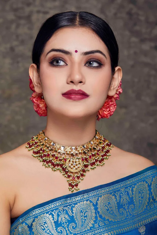 Kundan Elegance Red & Green Choker
