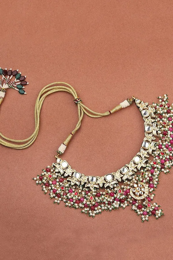 Kundan Elegance Red & Green Choker