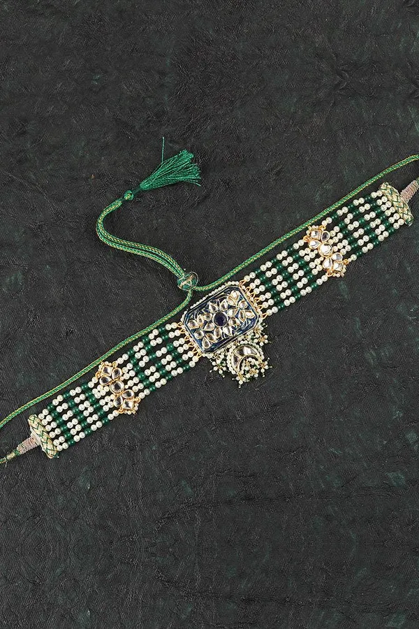 Loaded Green Hints Blue Choker