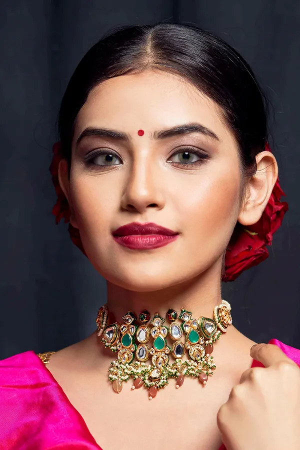 Standing Tall Green White Peach Kundan Choker