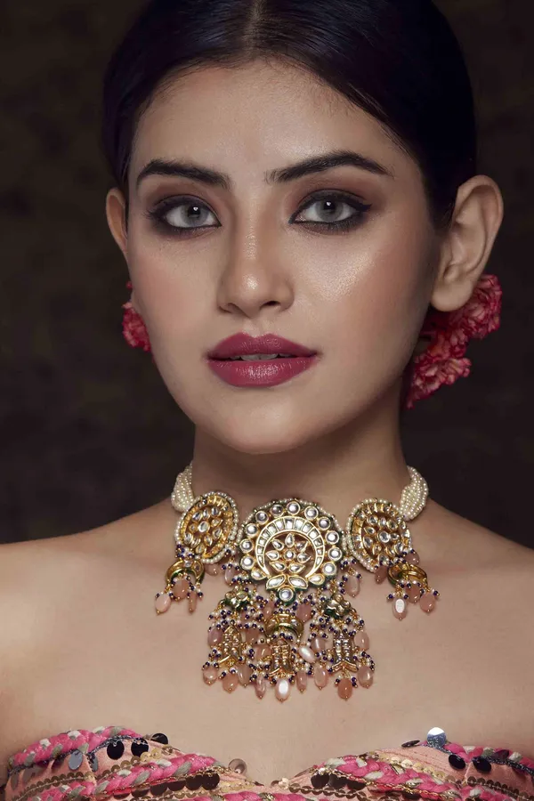 Kundan Round Trippling Choker
