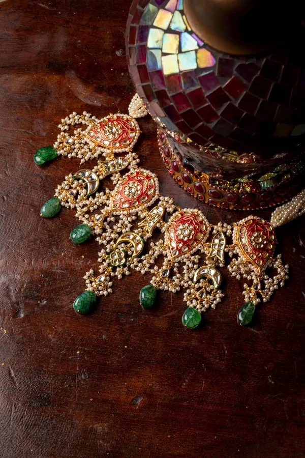 Guldasta Red with Green Drops Kundan Choker Necklace