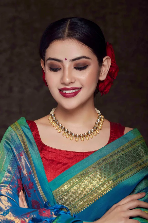 Snow White Pearls Kundan Necklace