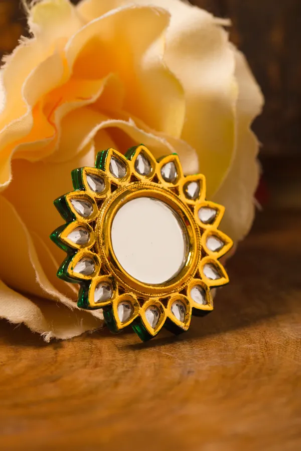 All White Kundan Cocktail Ring