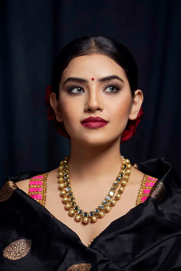 Double String Kundan & Pearl Necklace