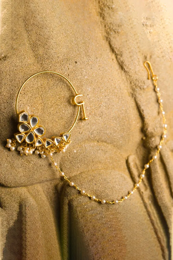 White Moti Petal Kundan Nath