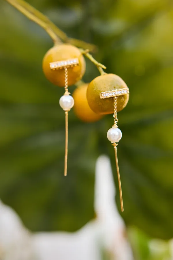 Drop & Dangle Pearl Earrings