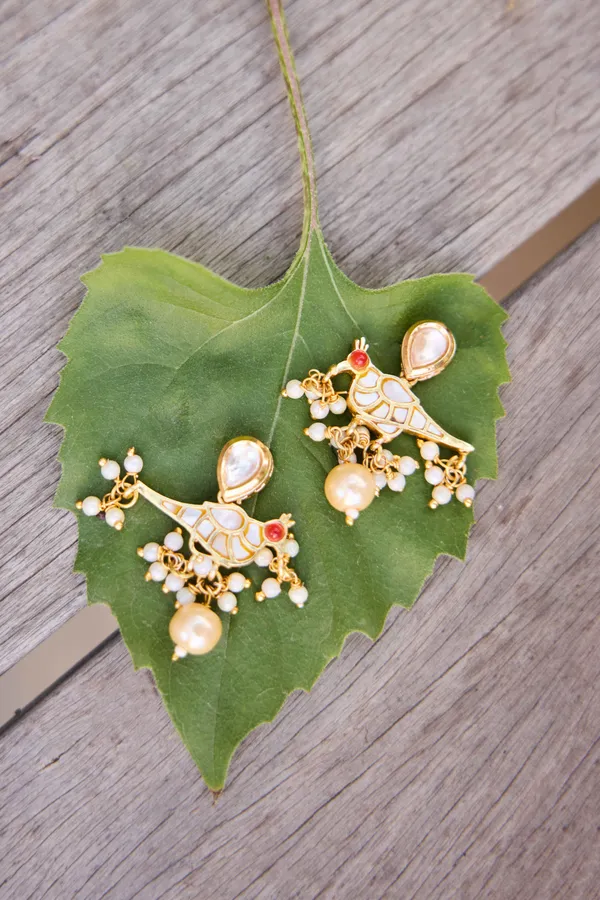 Ethnic Red Kundan Pearls Earrings
