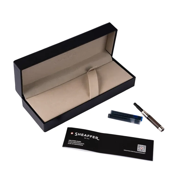 Sheaffer 9313 Gift 100 Fountain Pen (Medium) Glossy Black and Brushed Chrome with Chrome Plated Trim