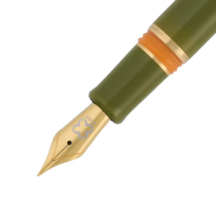 Esterbrook Back to the Land Estie Quirky Leaf Fountain Pen with Gold Trims - Medium