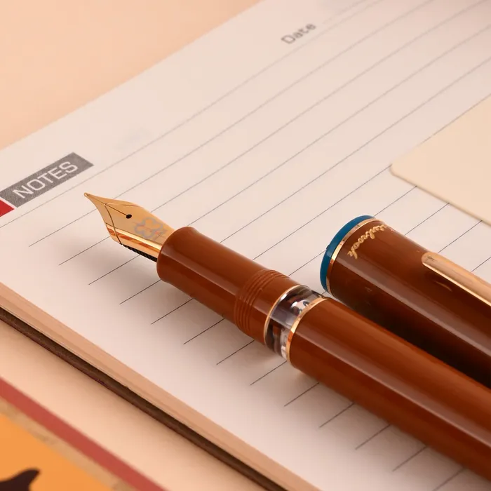 Esterbrook Back to the Land Estie Incredible Rock Piston Fountain Pen with Gold Trims - Fine