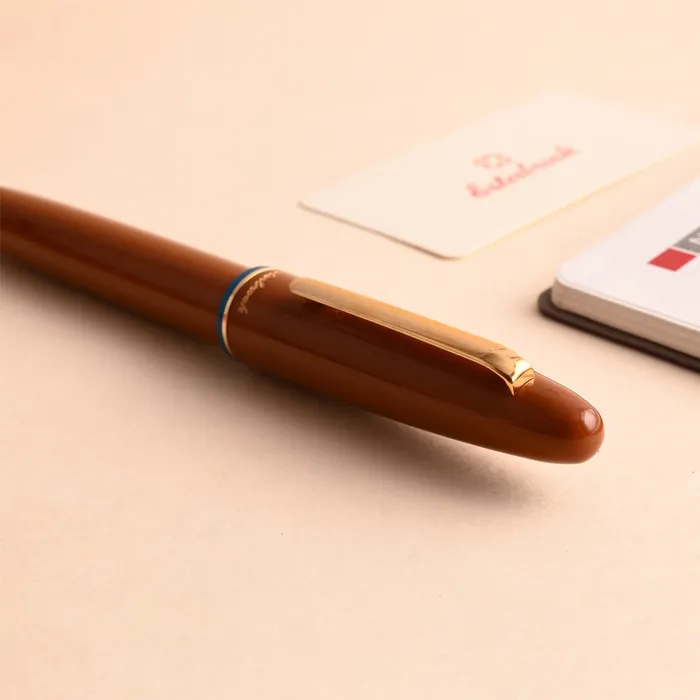 Esterbrook Back to the Land Estie Incredible Rock Piston Fountain Pen with Gold Trims - Fine